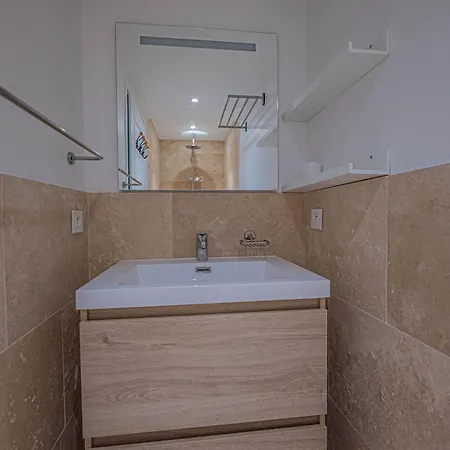 Au Coeur Du Centre-ville - T2 - Proche De La Apartmán Sainte-Maxime