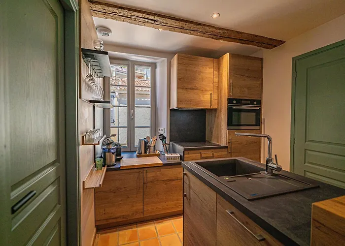 Au Coeur Du Centre-ville - T2 - Proche De La Sainte-Maxime